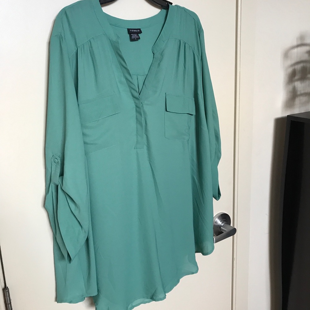 Worn once blouse from Torrid.